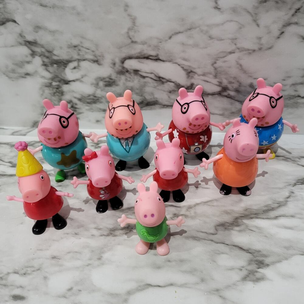 9 Peppa Pig figures